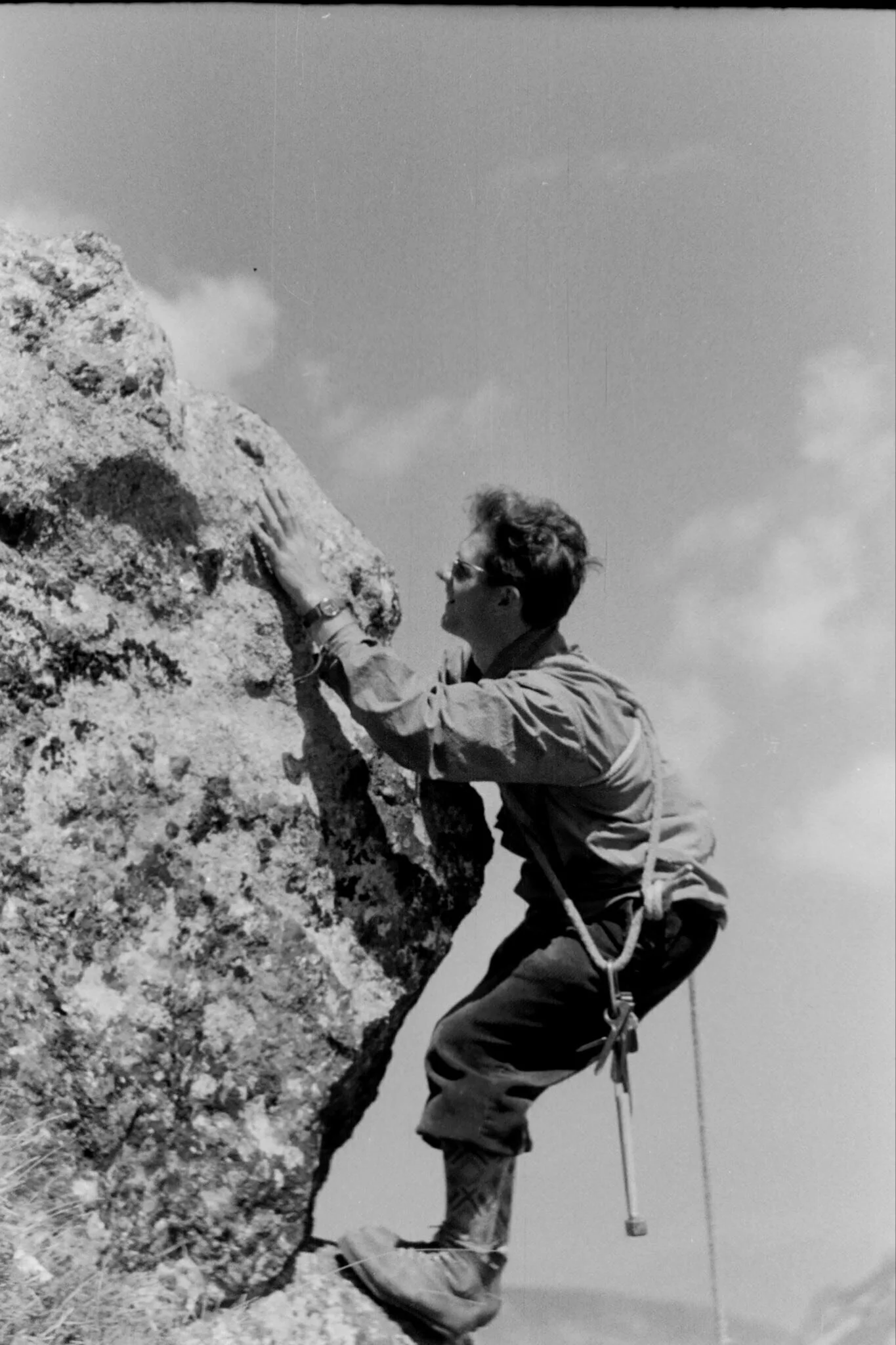 Der junge Lothar Roßner beim Klettern  | © DAV Leipzig