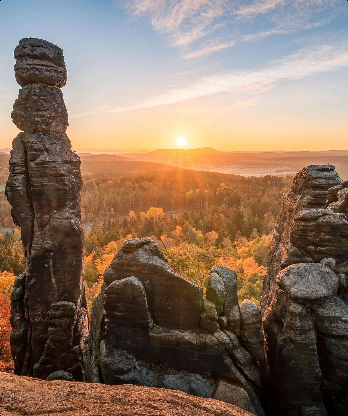 Pfaffenstein mit Blick auf die Barbarine zum Sonnenaufgang | © Britta Prema Hirschburger