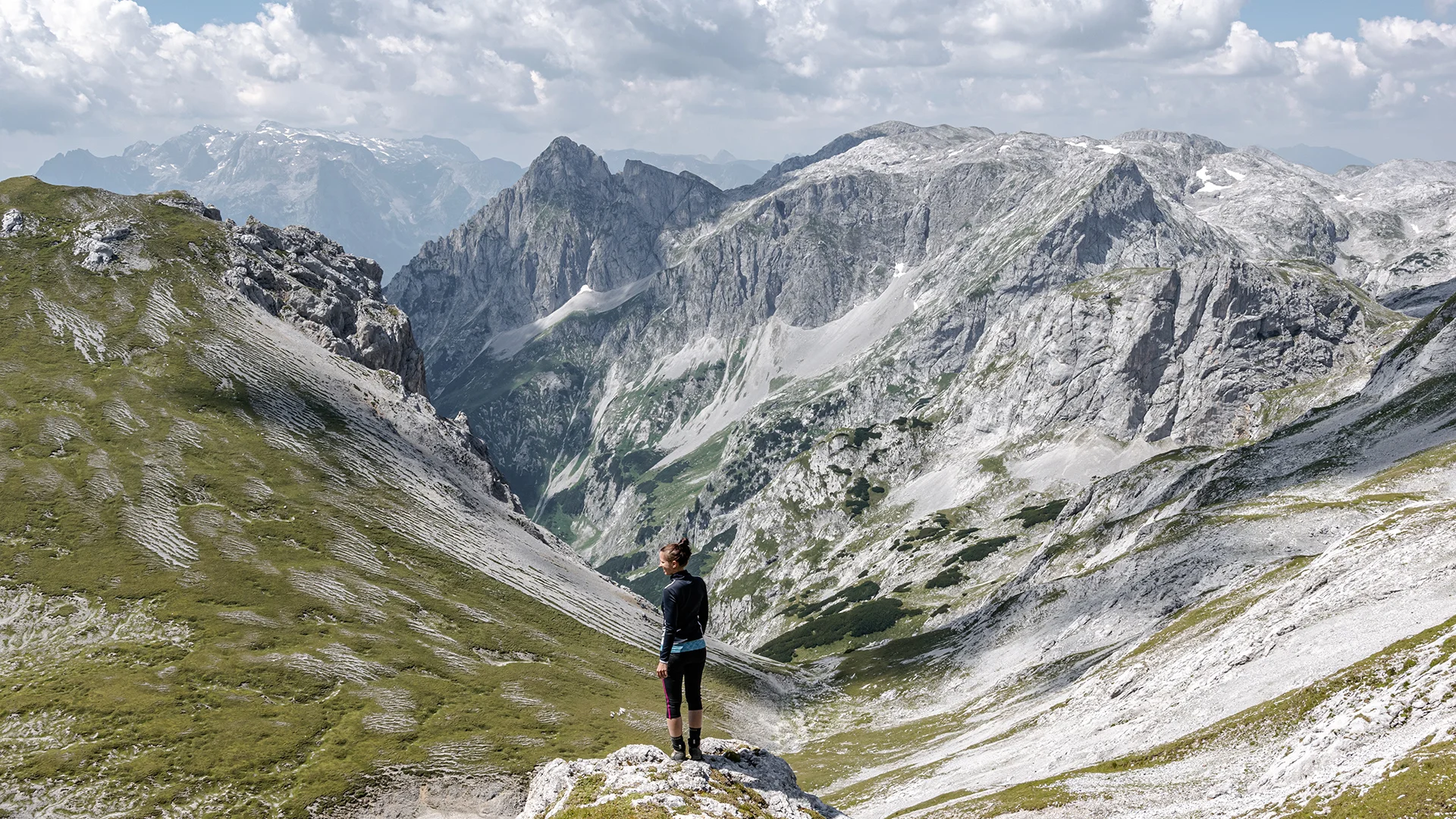© https://wherethejourneystarts.com/wp-content/uploads/2020/10/Panorama-Tennengebirge.jpg © https://wherethejourneystarts.com/wp-content/uploads/2020/10/Panorama-Tennengebirge.jpg