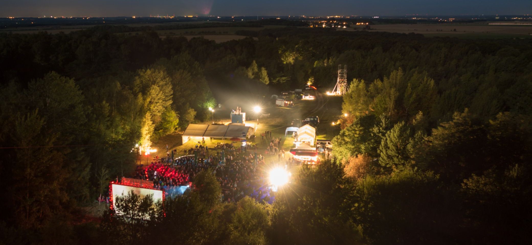 Blick über das Festivalgelände am Gaudlitzberg | © panoral  - Ralf Görner