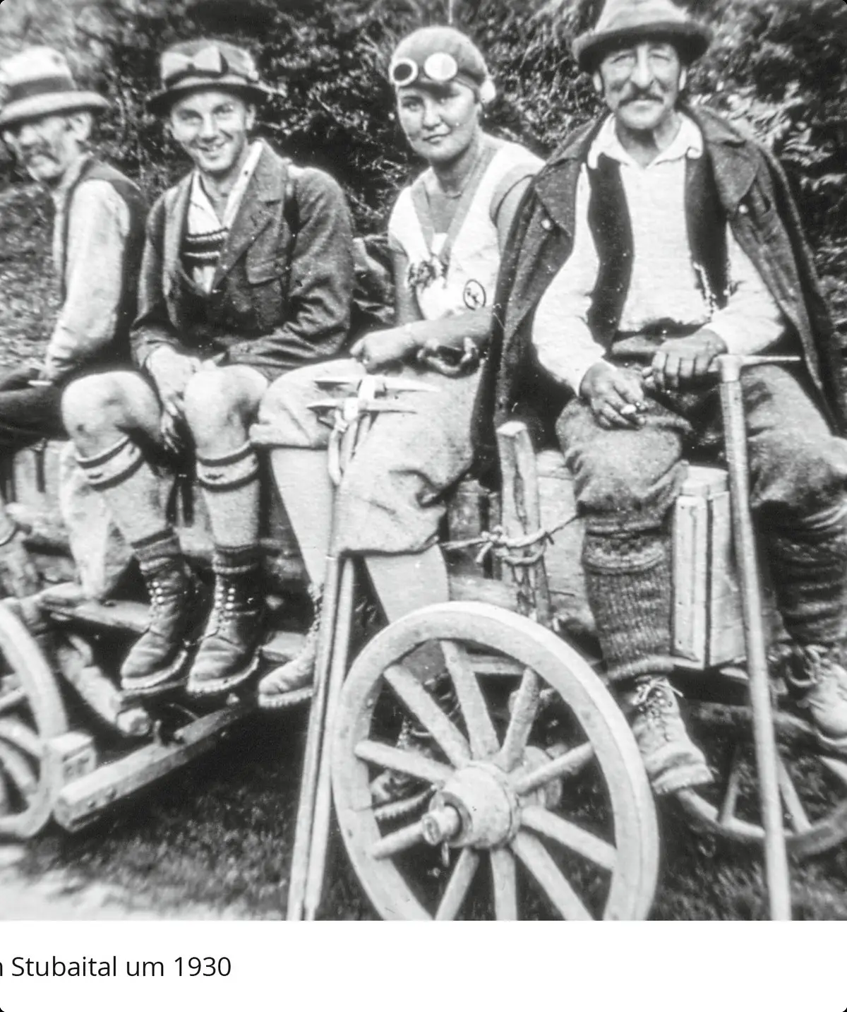 Fahrgelegenheit im Stubaital 1930 | © Archiv